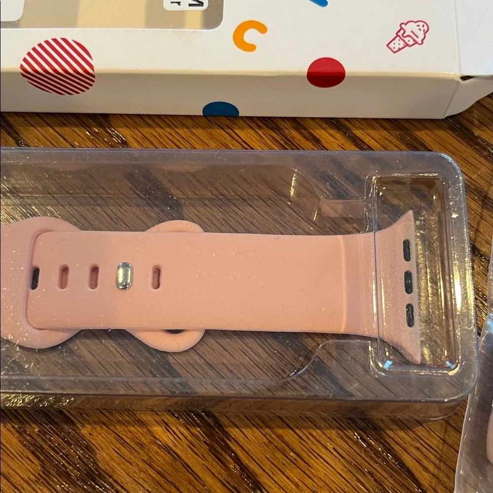 Pink Rhinestone Apple Watch Band 45mm NWT Luxe Bling Bezel Glam Smartwatch Frame